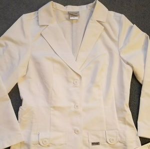 32in Barco Uniforms Medical Lab Coat Sz Medium